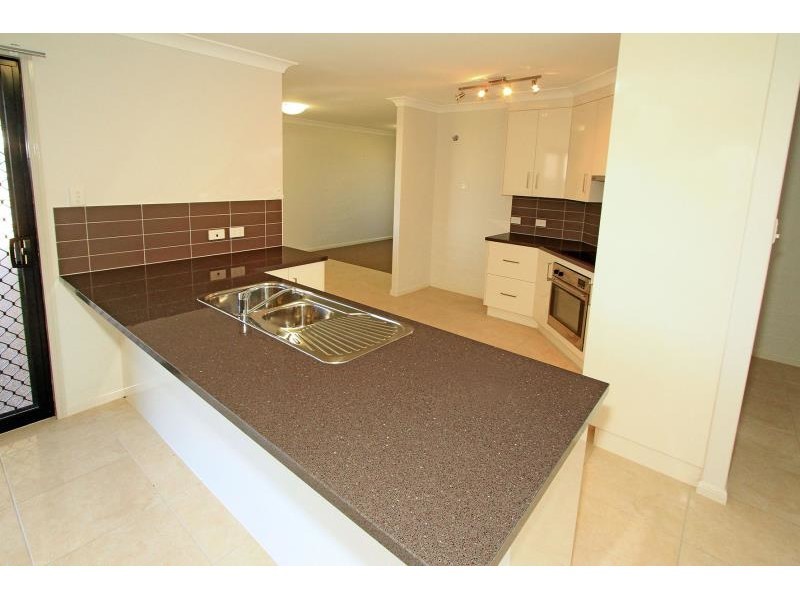22 Violet Drive, Gracemere QLD 4702